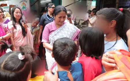 Delhi CM Rekha Gupta attends 'Nari Utsav' at Nirmal Chhaya
