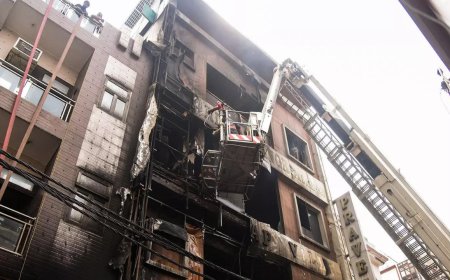 Palam fire: Delhi CM announces ex gratia, says govt stands firmly with affected families