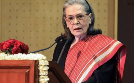 Congress leader Sonia Gandhi admitted to Sir Ganga Ram Hospital in Delhi