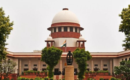 'It's not must': SC nixes plea against Vande Mataram circular