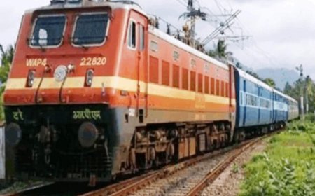 Govt grants lifelong complimentary railway travel for gallantry medal recipients