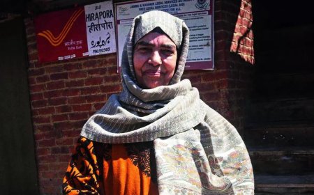You've got mail: J&amp;K's first postwoman clocks 25 letters a day, 30 years on foot