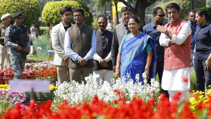 CM Rekha Gupta inaugurates NDMC's two-day flower festival