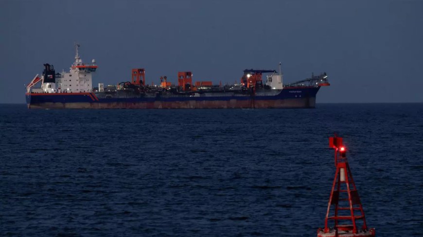 2 India-flagged tankers clear Hormuz; Iran denies taking ransom
