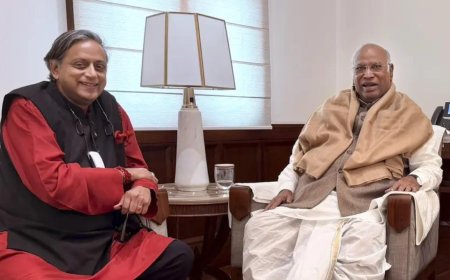 'Standards should not be lowered': How Tharoor reacted to Kharge's ‘people illiterate in Gujarat’ remark