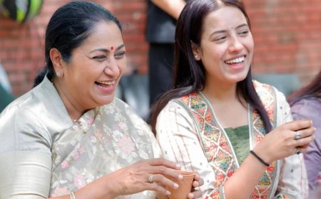 Delhi CM advocates women's reservation in legislature, joins signature campaign at DU