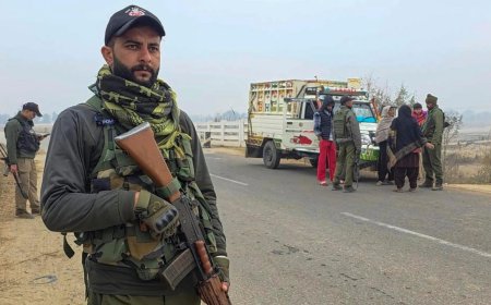 J&amp;K: Sighting of terror suspects prompts search ops in Kathua