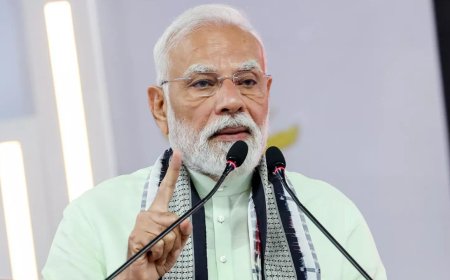 Parliament on verge of history, says PM Modi, as it readies to take up women's bills