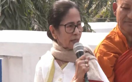 TMC won’t be intimidated by midnight raids &amp; arrests: Mamata