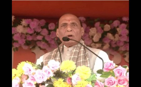 Mamata deindustrialised Bengal, encouraged corruption: Rajnath Singh