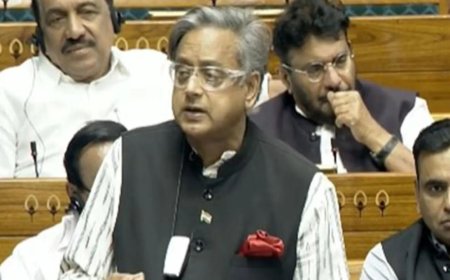 'Gift wrapped in barbed wire': Tharoor slams Centre for linking women’s quota with Delimitation Bill