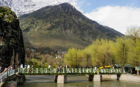 From holiday haven to place of pause