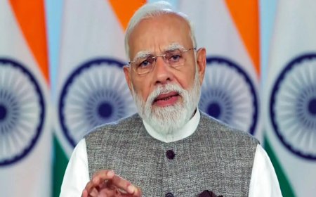 Congress leader moves SC alleging Modi’s DD speech violated MCC