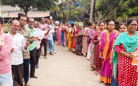 High voter turnout in Bengal and Tamil Nadu true signs of democracy, says Supreme Court