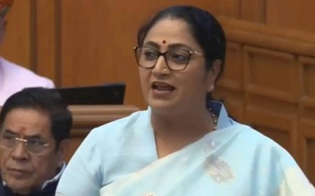 Blow to Kejriwal's 'dictatorship', Rekha Gupta on 7 AAP MPs' joining BJP