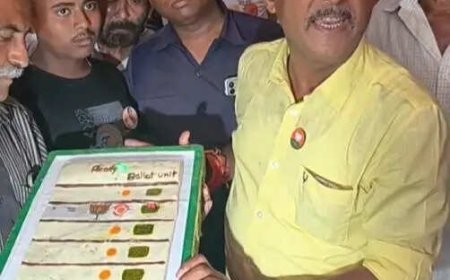 From 25kg fish to plastic EVM, candidates bring out all props and pull out all stops on last day of campaign