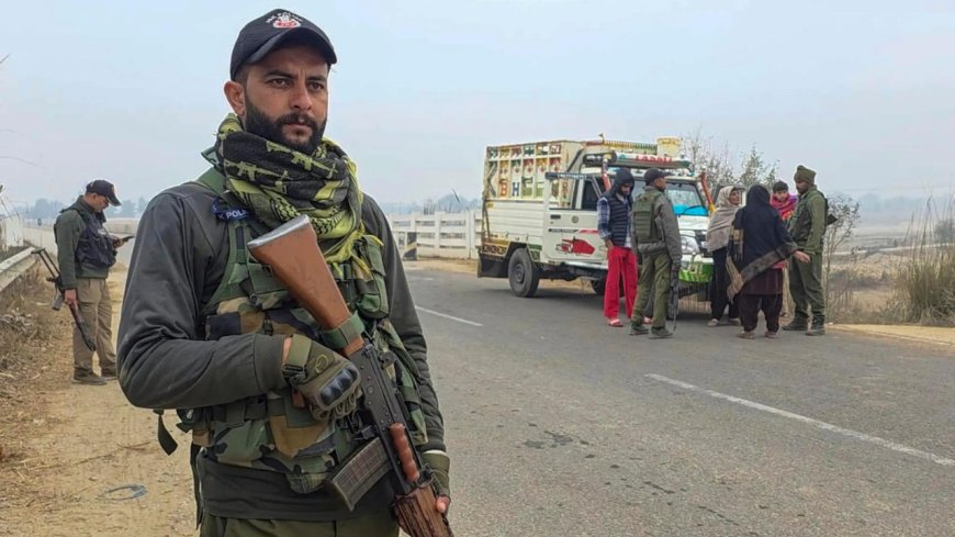 J&amp;K: Sighting of terror suspects prompts search ops in Kathua