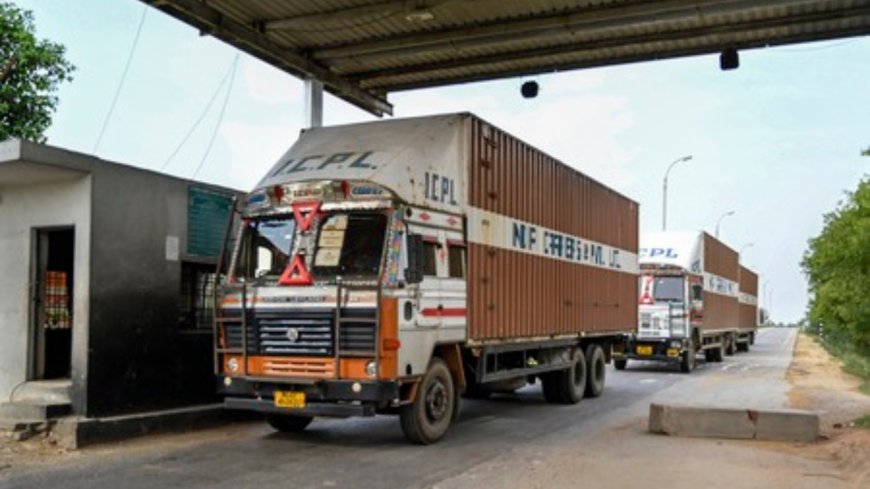 Overloaded vehicles to pay up to 4 times the toll; reporting to Vahan now mandatory