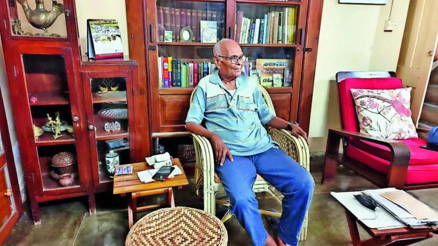 Nandalal Bose's 88-yr-old grandson finally makes it after 2nd attempt