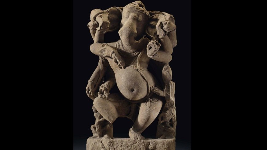 US restitutes 657 stolen antiquities to India