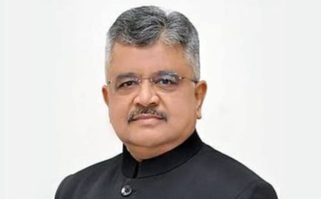 SG Tushar Mehta takes swipe at ‘bully’ judges in his book