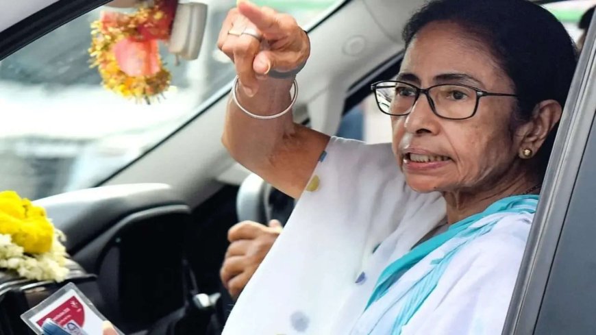 Iron barrier falls, road to Mamata Banerjee's home open to public
