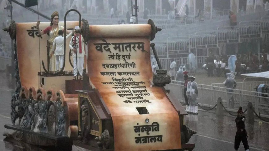 Cabinet okays plan to put Vande Mataram on a par with Jana Gana Mana
